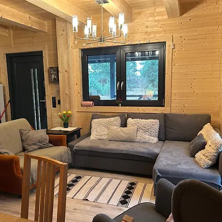 Mlynska - Drewniany, Caloroczny Dom W Sosnowym Lesie Czarny Mlyn