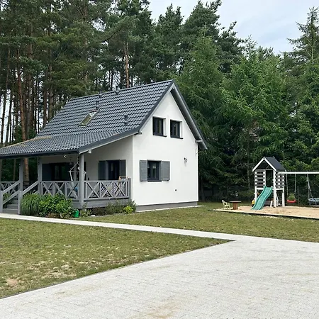 Mlynska - Drewniany, Caloroczny Dom W Sosnowym Lesie