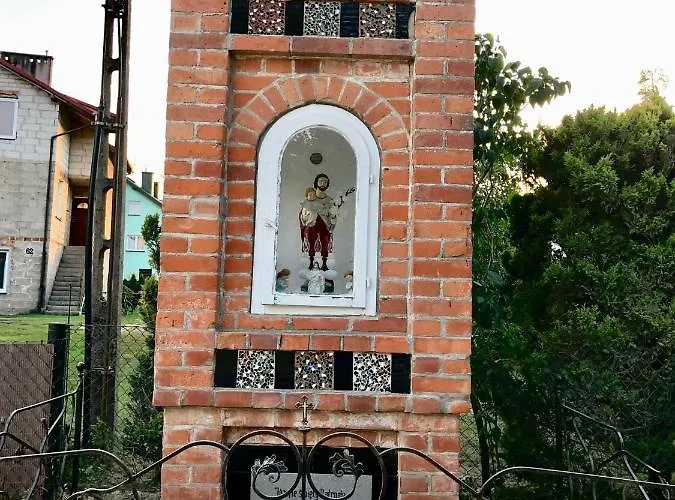 Mlynska - Drewniany, Caloroczny Dom W Sosnowym Lesie بيت للعطل